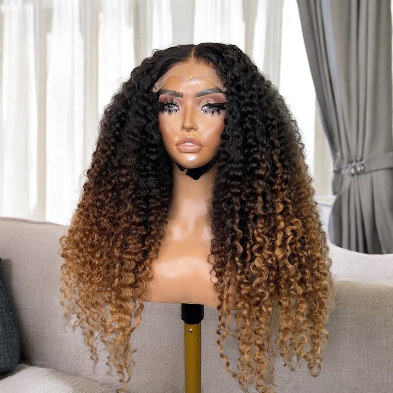 100% Brazilian Remy Curly Hair Lace Front Wig Density 250% 16” Honey